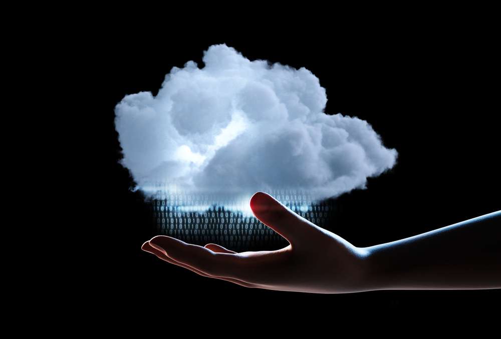 Cloud,Computing,Technology,Concept,With,3d,Rendering,Human,Hand,Hold